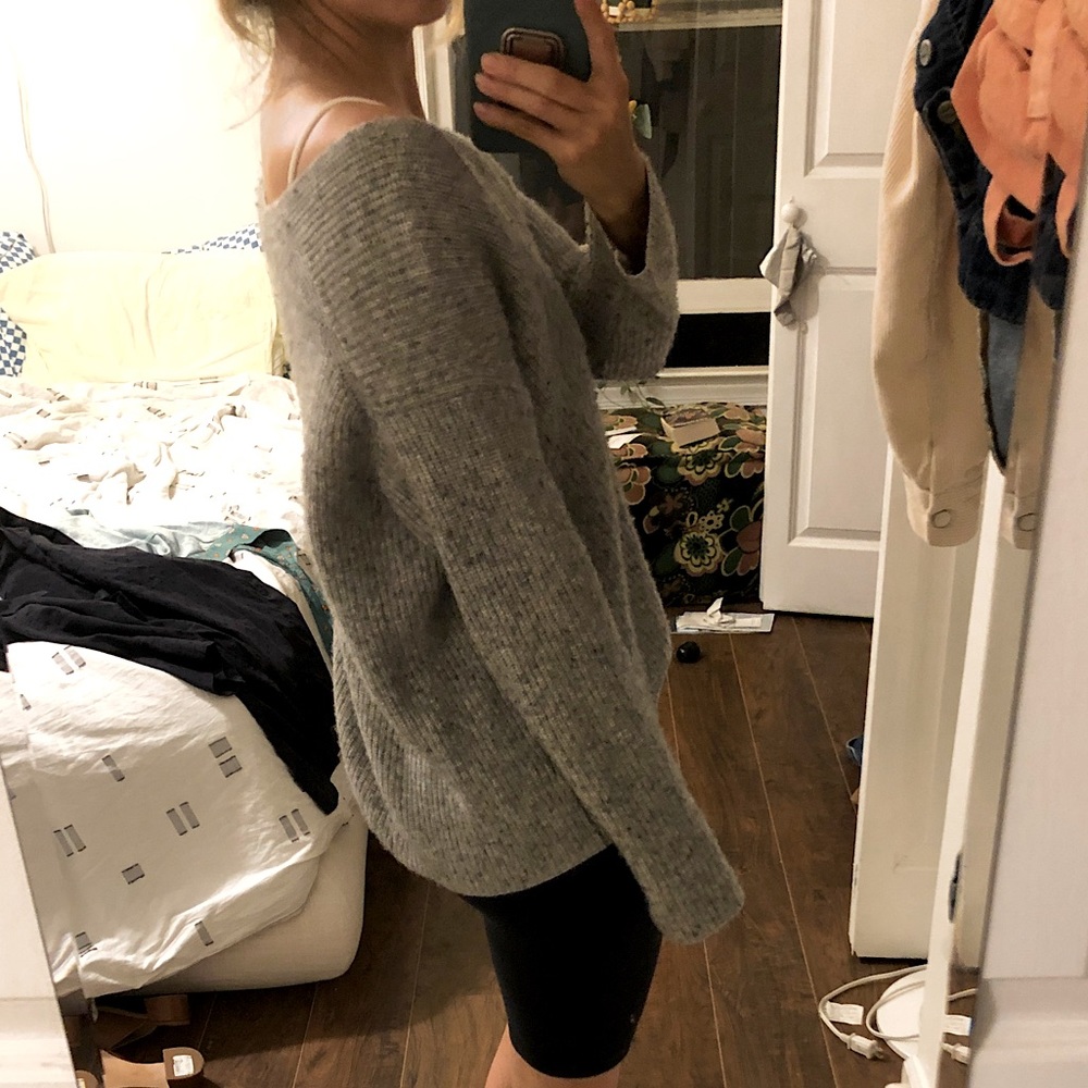 Grey Uniqlo Slouchy Sweater